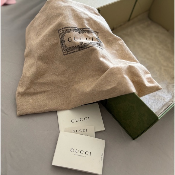 Gucci handbag (Authentic) - Picture 7 of 7